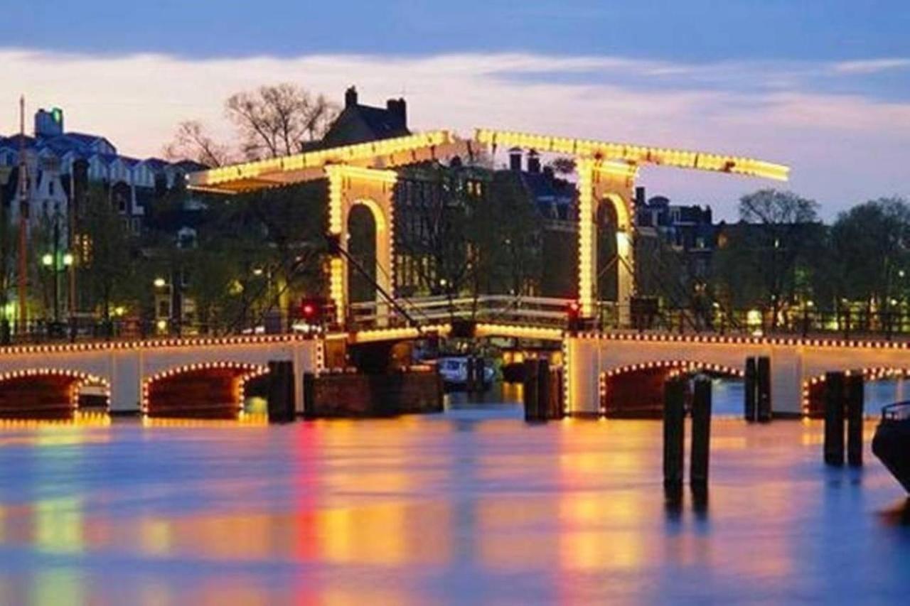 Tiny Houseboat B&B On The Amstel River 阿姆斯特丹 外观 照片