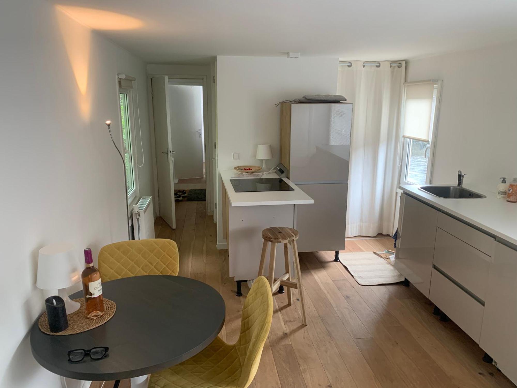 Tiny Houseboat B&B On The Amstel River 阿姆斯特丹 外观 照片